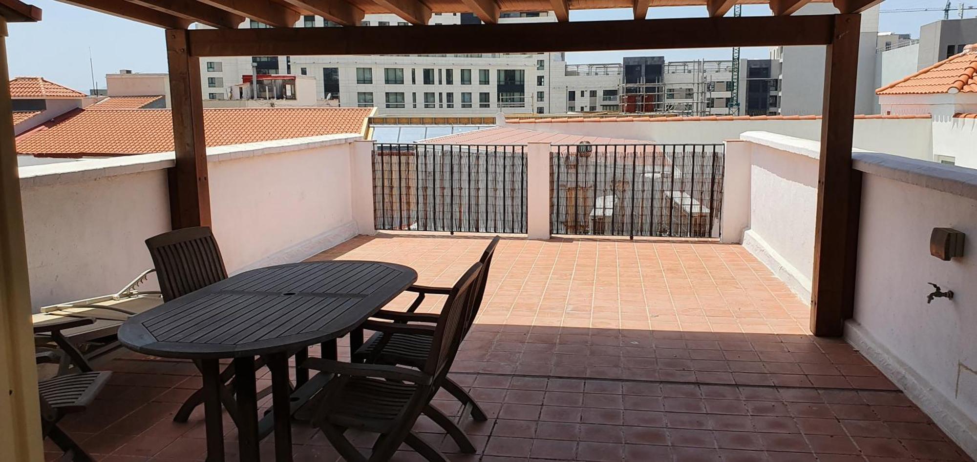 Gibraltar Town Centre Flat With Roof Terrace Apartment Exterior photo